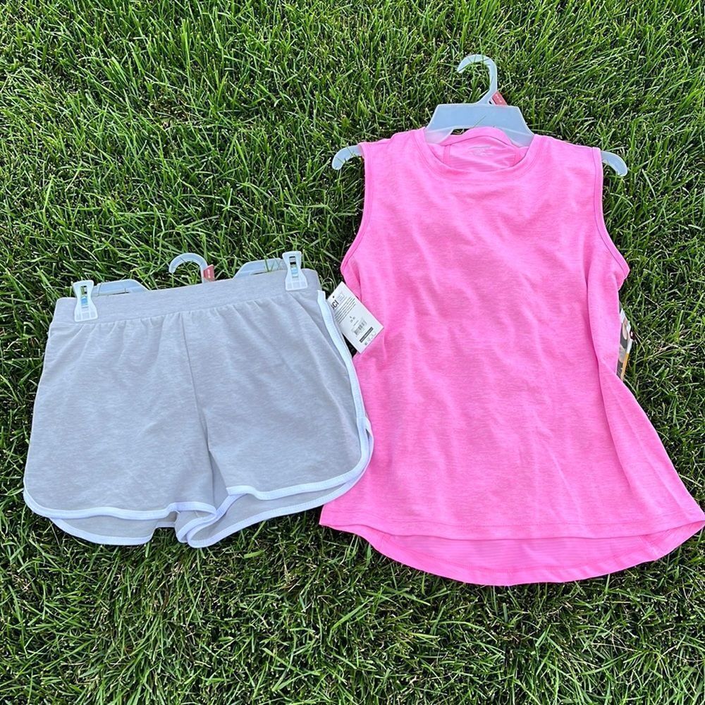Womens small workout outfit